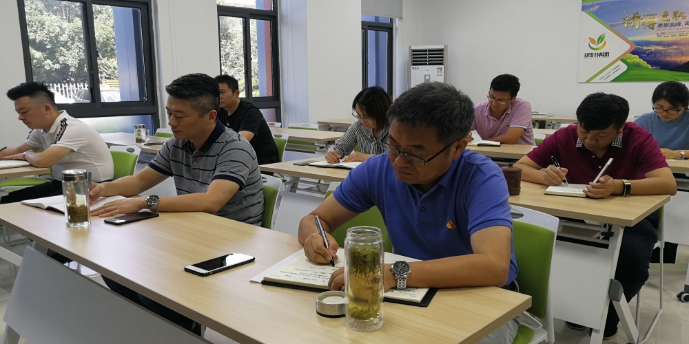 和合生態開展黨課教育活動