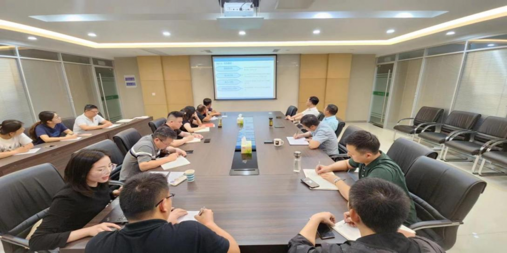 綠葉集團組織開展商業保險專場培訓